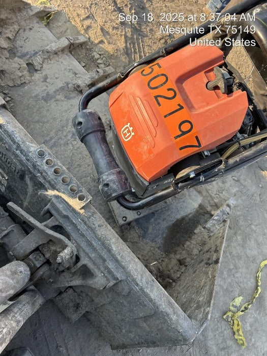 2025 HUSQVARNA LT6005