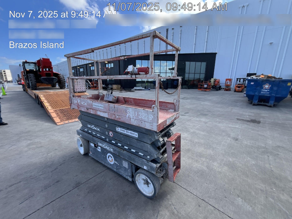 2016 Skyjack SJIII-3226 Standard Options