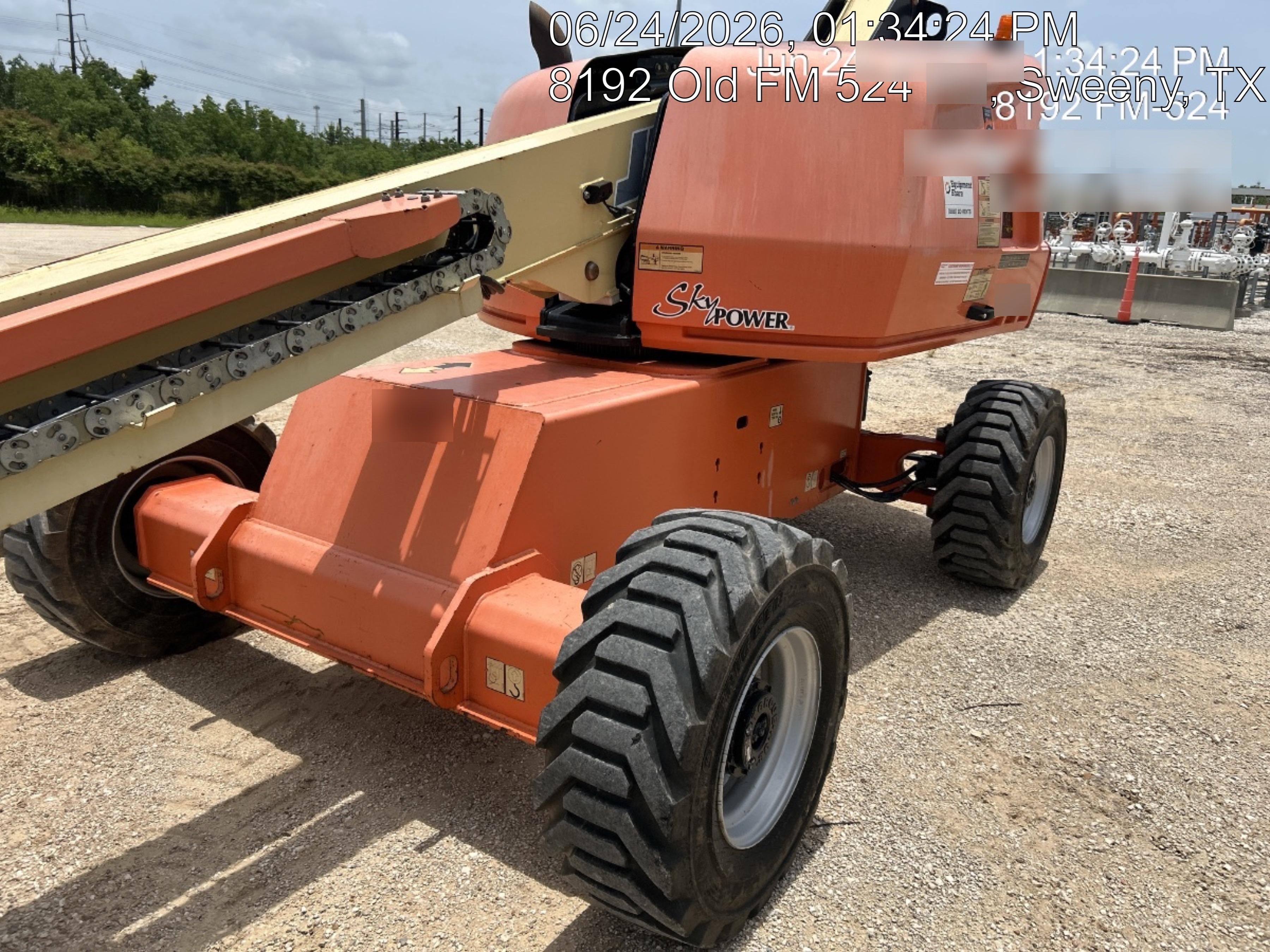 2019 JLG 400S