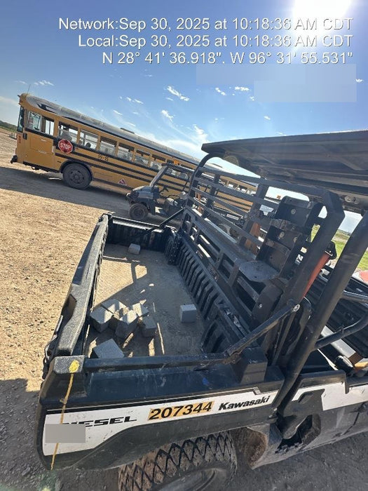 2022 Kawasaki Mule PRO-DXT Standard Options, Backup Alarm, Beacon, Plastic Hard Top, Poly Windshield, Horn Kit