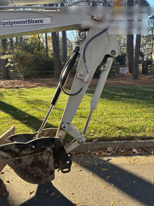 2021 TAKEUCHI TB235-2CR