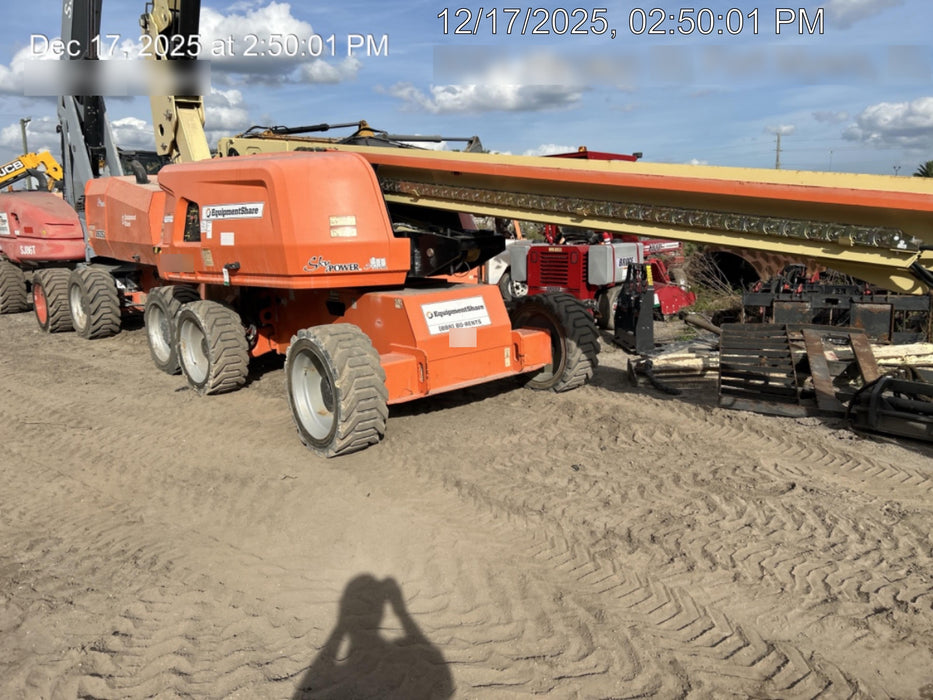 2020 JLG 660SJ