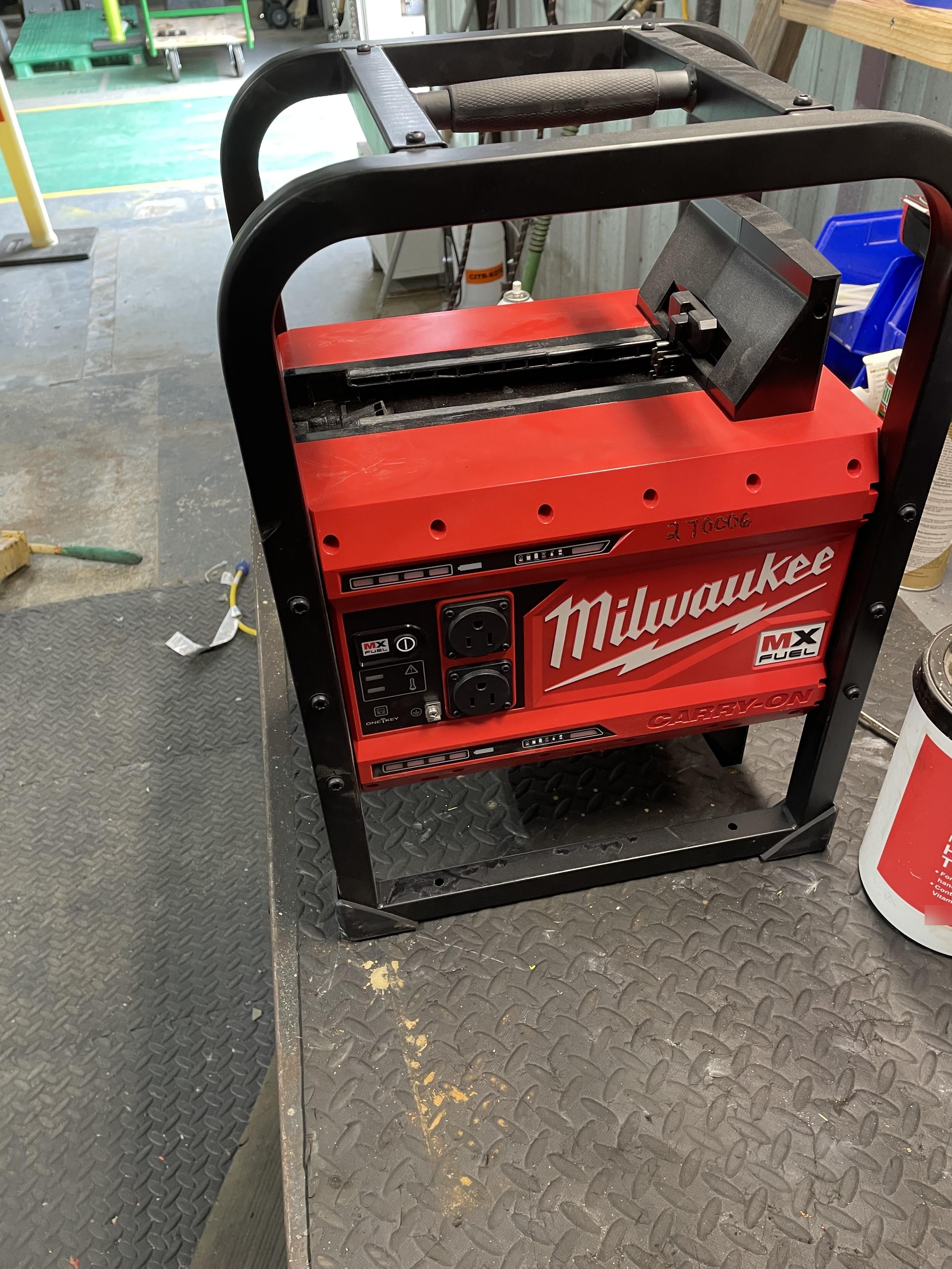 2022 MILWAUKEE MXF002-2XC
