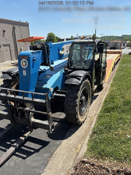 2020 Genie GTH-636 Cab/Heat/Air, Solid Tires, Work Lights, Beacon, Aux Hydraulics, Back up Alarm
