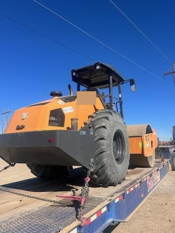 2023 CASE SV211E