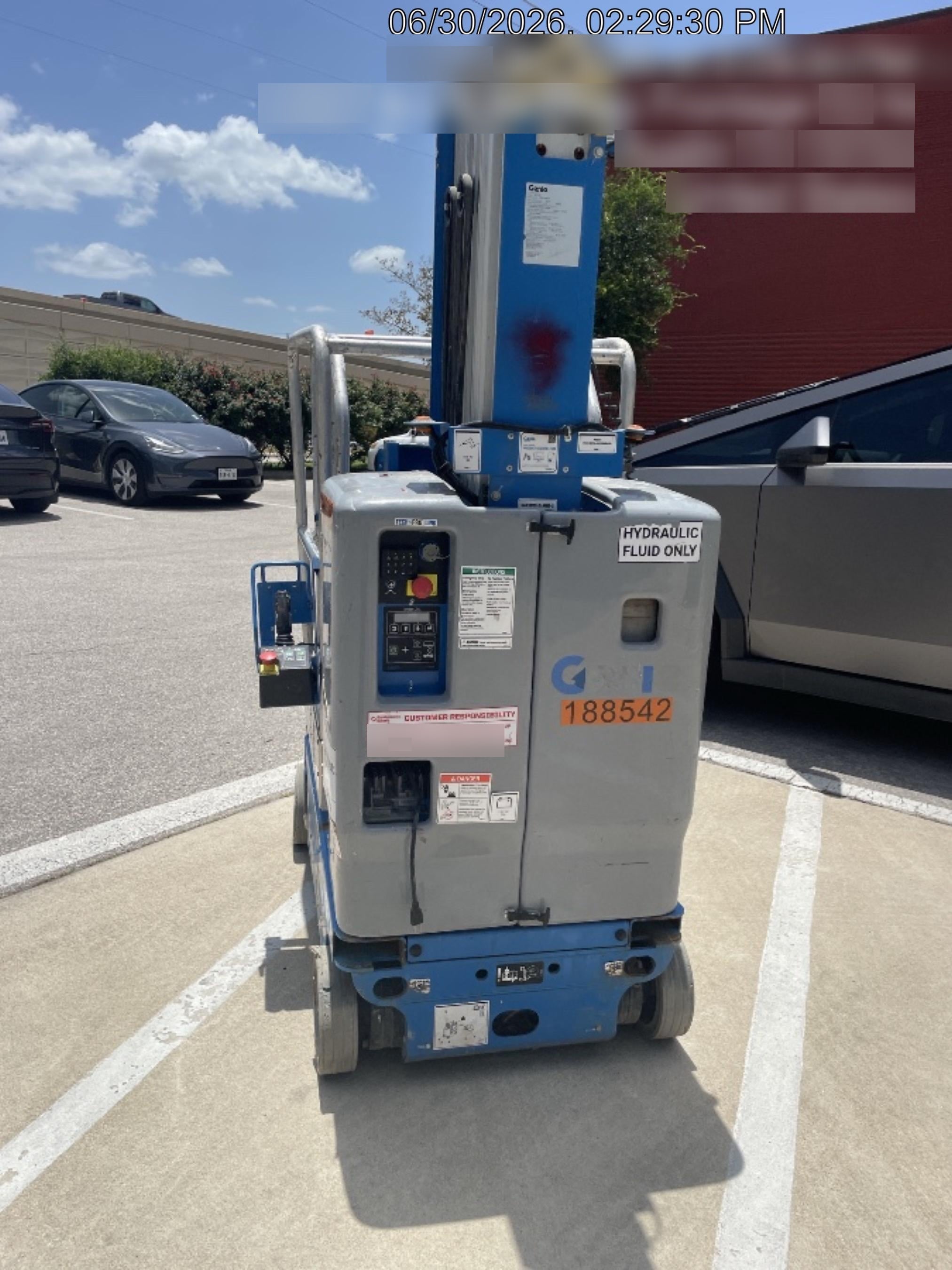 2021 GENIE GR-20