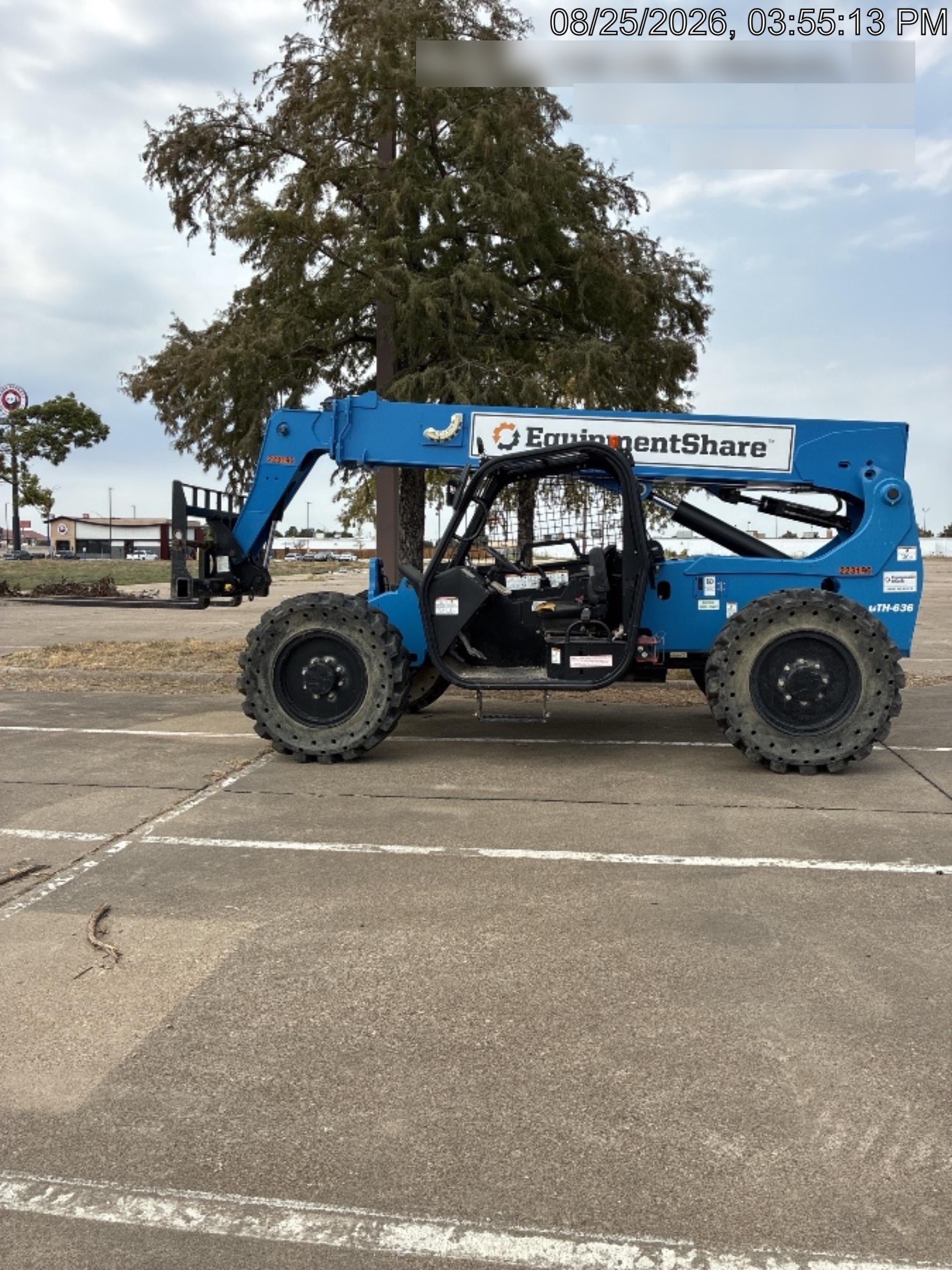 2022 GENIE GTH-636