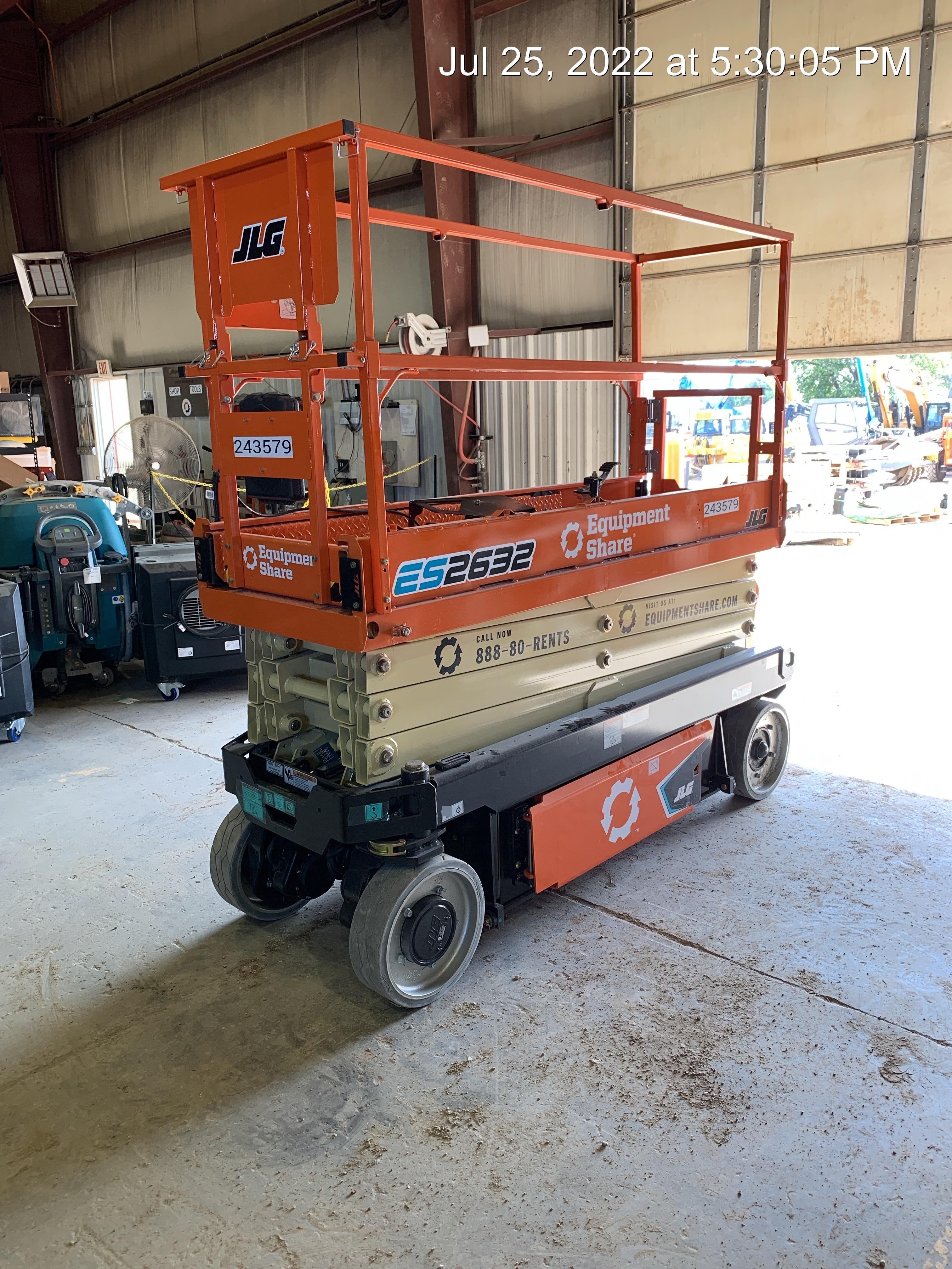 2022 JLG ES2632