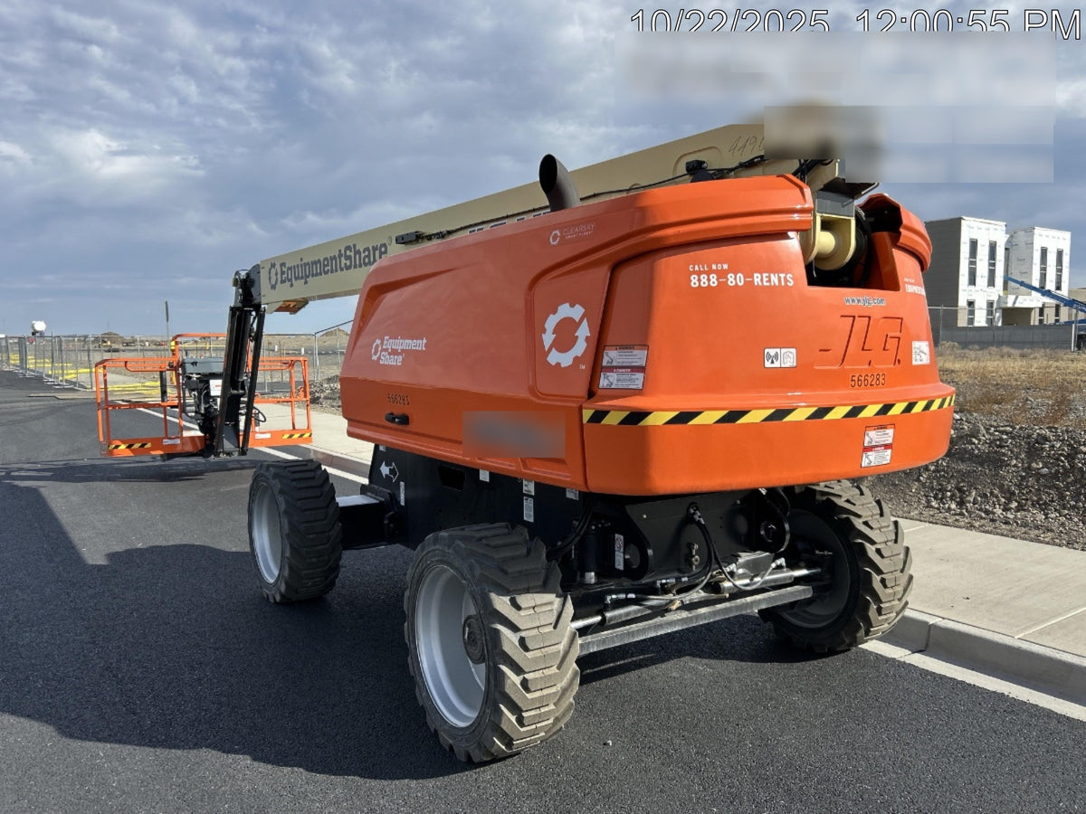 2025 JLG 660SJ