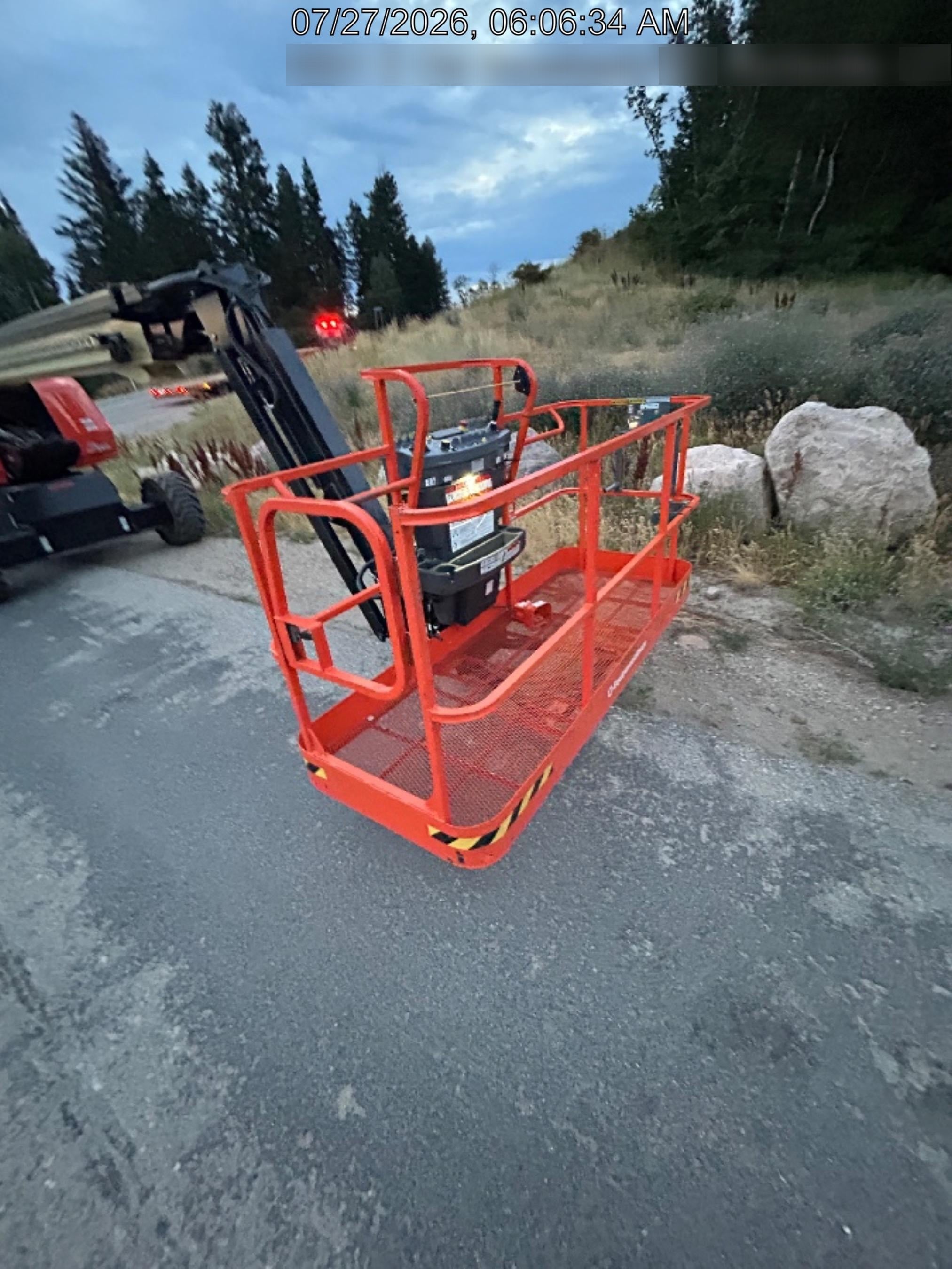 2025 JLG 660SJ