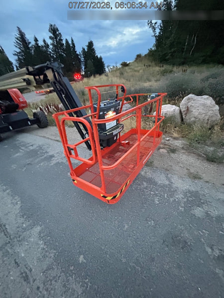 2025 JLG 660SJ