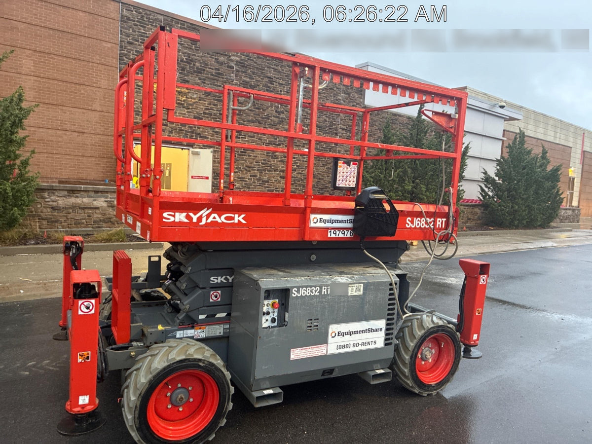 2021 SKYJACK SJ6832 RT
