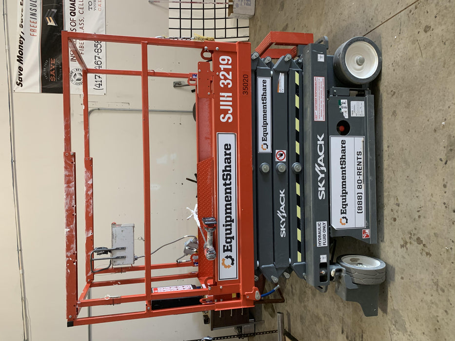 2019 Skyjack SJIII-3219 Standard Options, Trojan Batteries