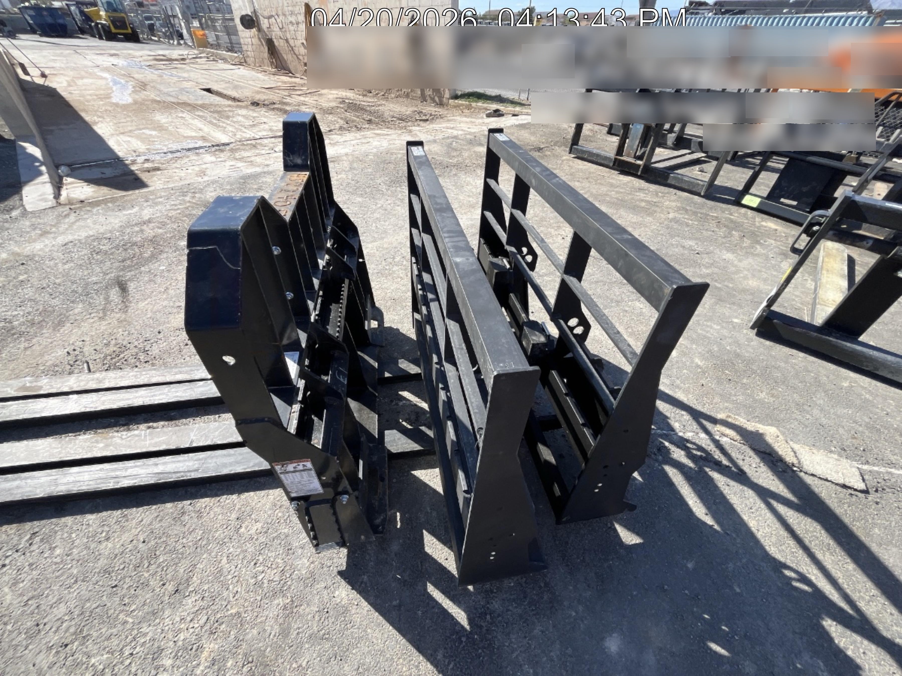 2026 ARROW MATERIAL HANDLING 72" Pallet Forks - Arrow