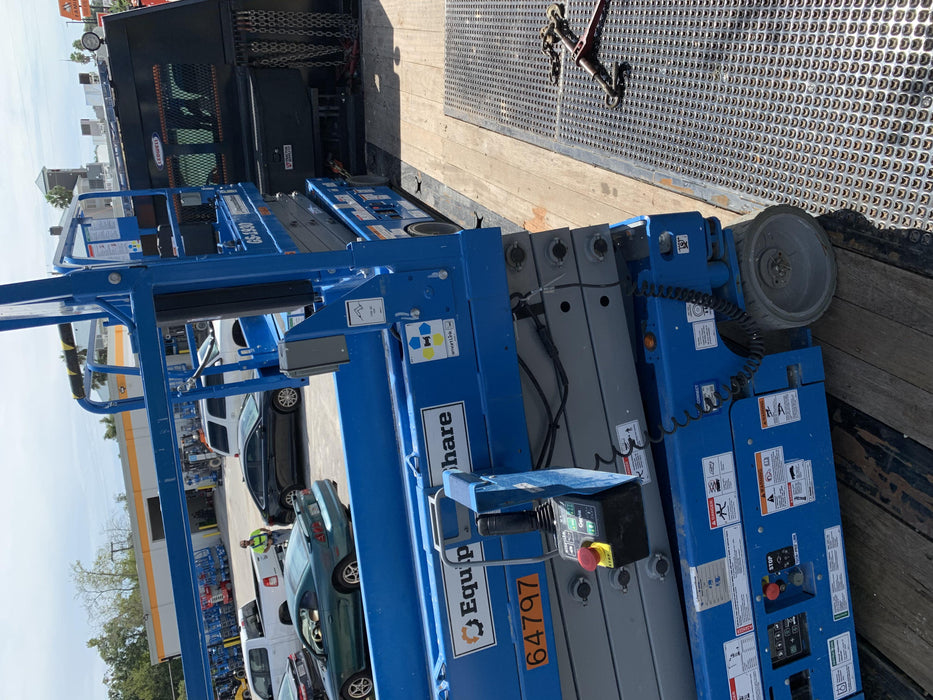 2020 Genie GS-1930 Solid Non Marking Tires, Beacon, Folding rails with half height swing gate