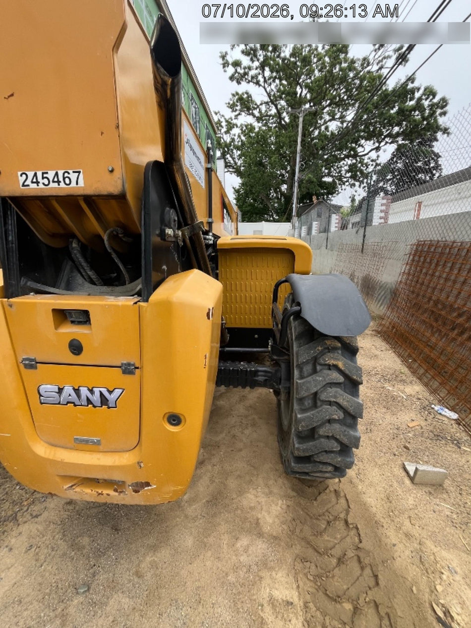 2021 SANY STH1056