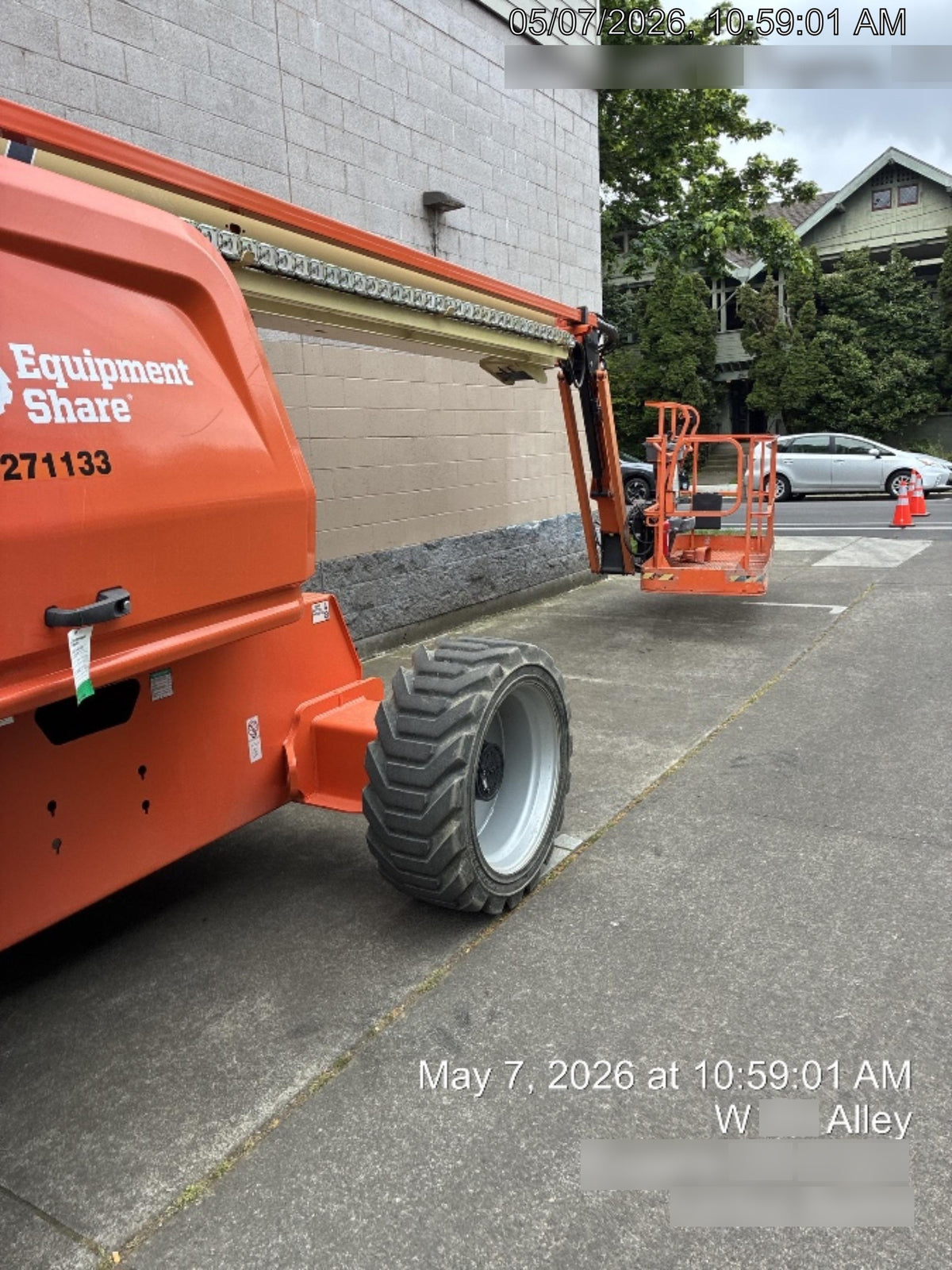 2022 JLG 660SJ