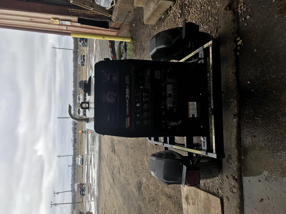 2018 Lincoln Electric Vantage 322 Lincoln Vantage 322 Welder Ready Pak 3 - Vantage 322, Trailer, Fender and light kit, Cable rack