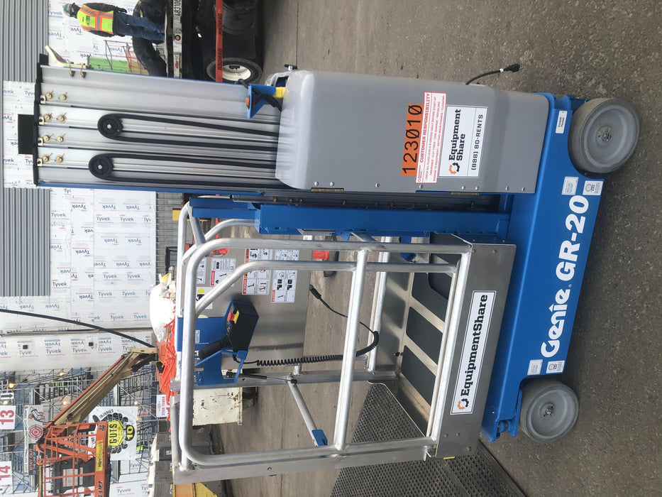 2020 GENIE GR-20
