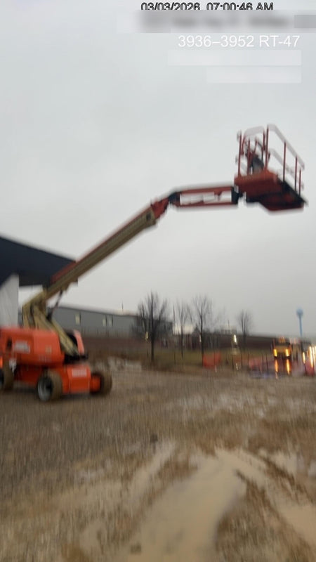 2018 JLG 660SJ