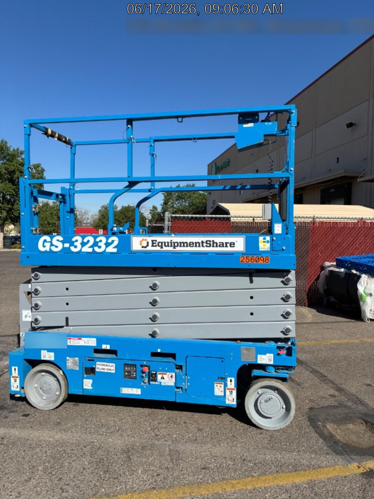 2022 GENIE GS-3232