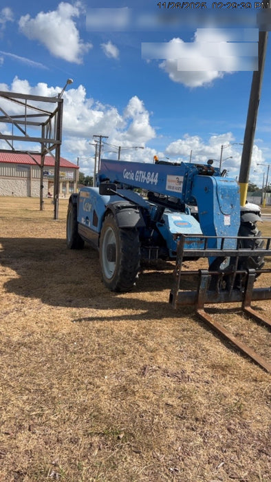 2018 Genie GTH-844 Genie GTH-844D w/Open ROPS, FF Tires, Work Light/Beacon, 60" Carriage and Forks