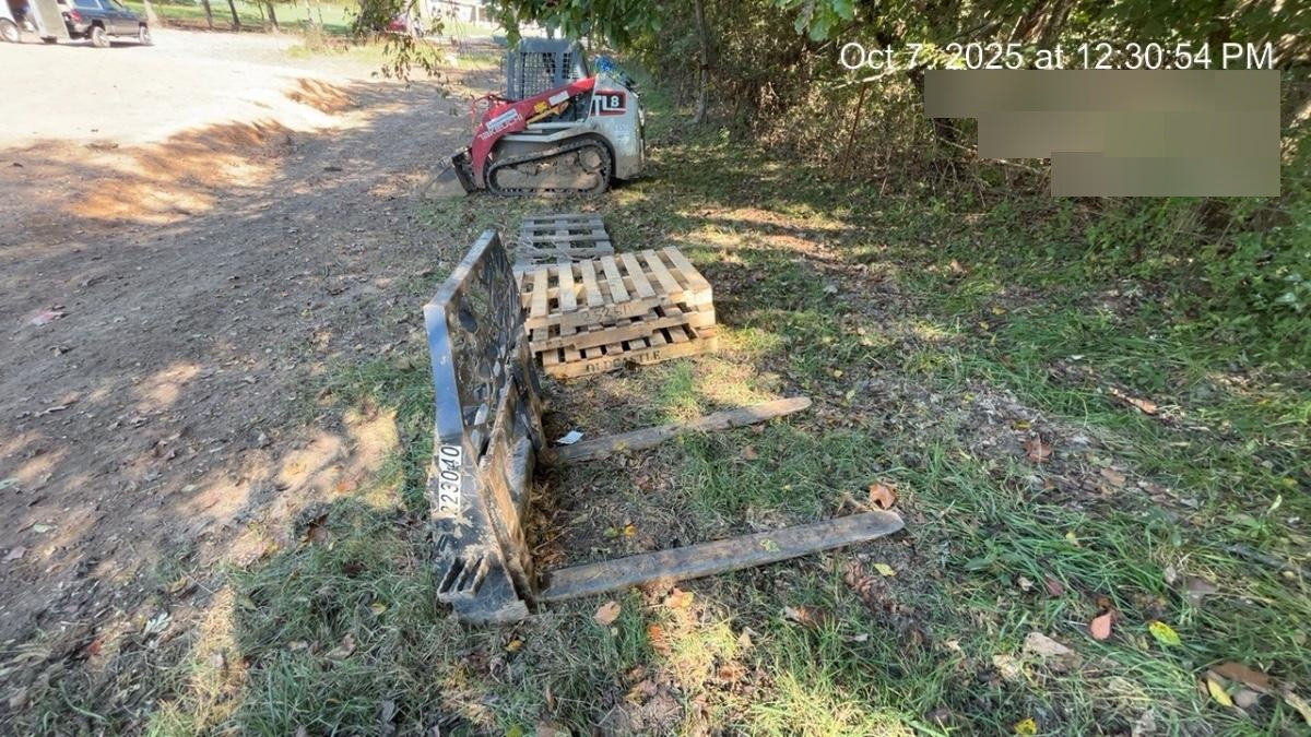 2022 PALADIN 48" Pallet Forks - Paladin