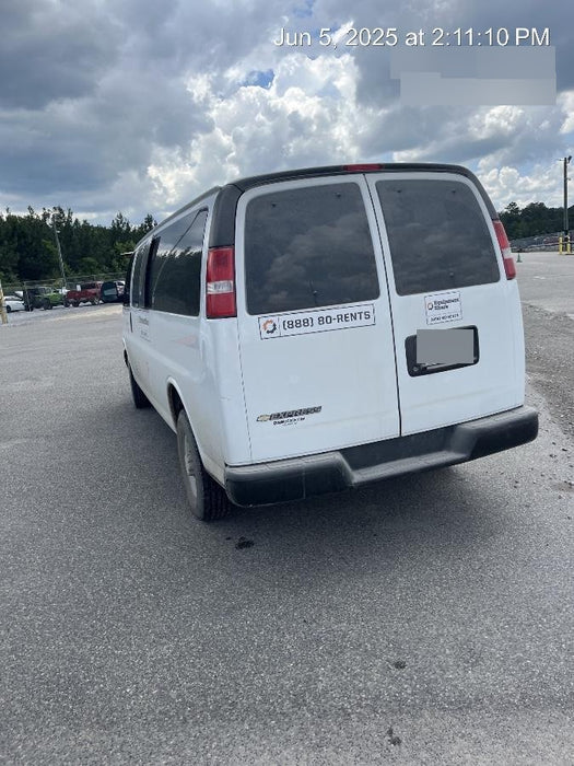 2023 CHEVROLET Express Van - Rental