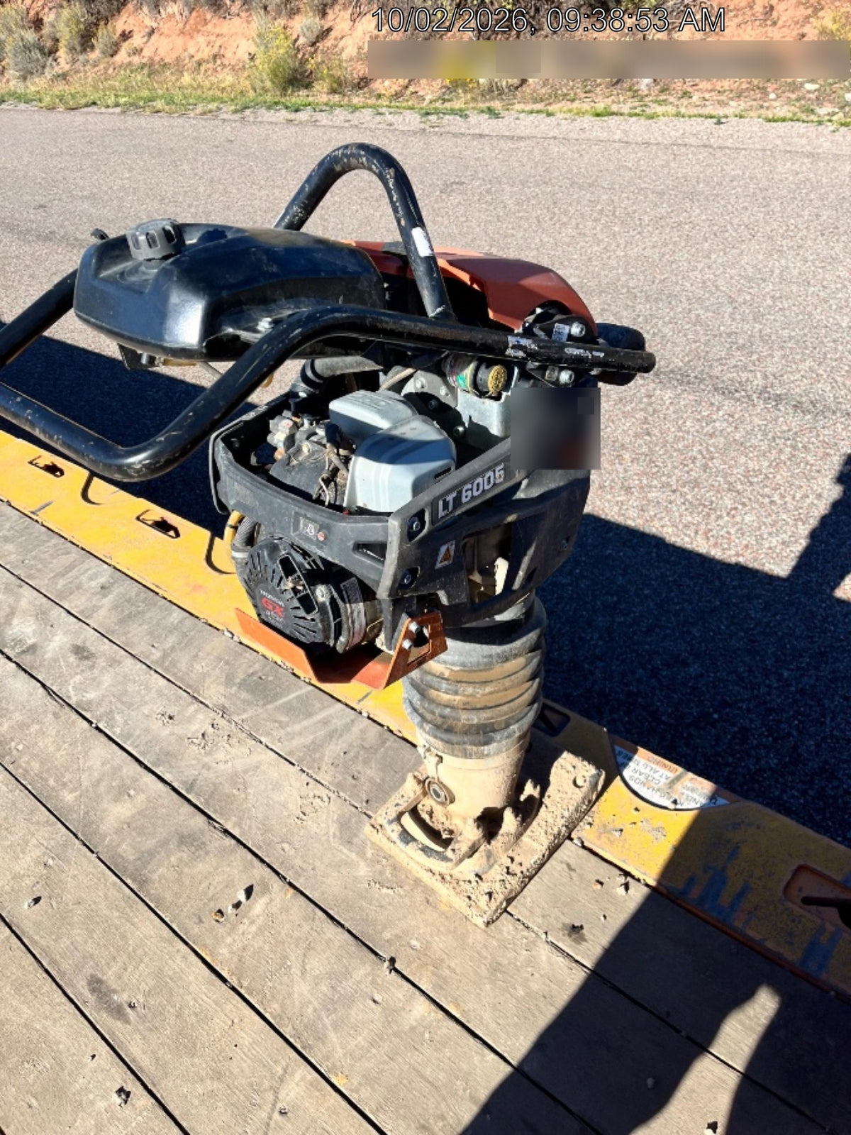 2025 HUSQVARNA LT6005