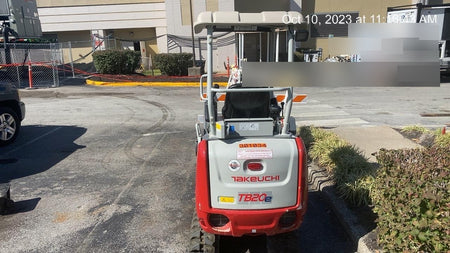 2023 TAKEUCHI TB20e