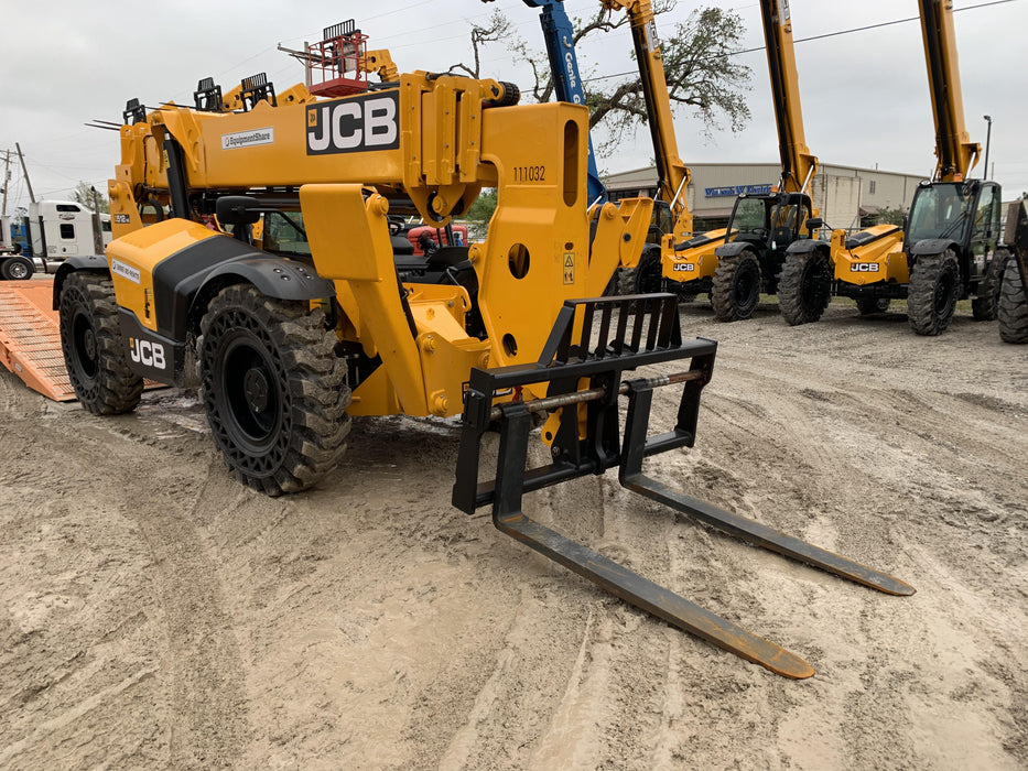 2020 JCB 512-56 Canopy, 74Hp, Solid Tires, Work Lights, Beacon, Aux Hydraulics, Back up Alarm, Lifting Eye, ES Decals