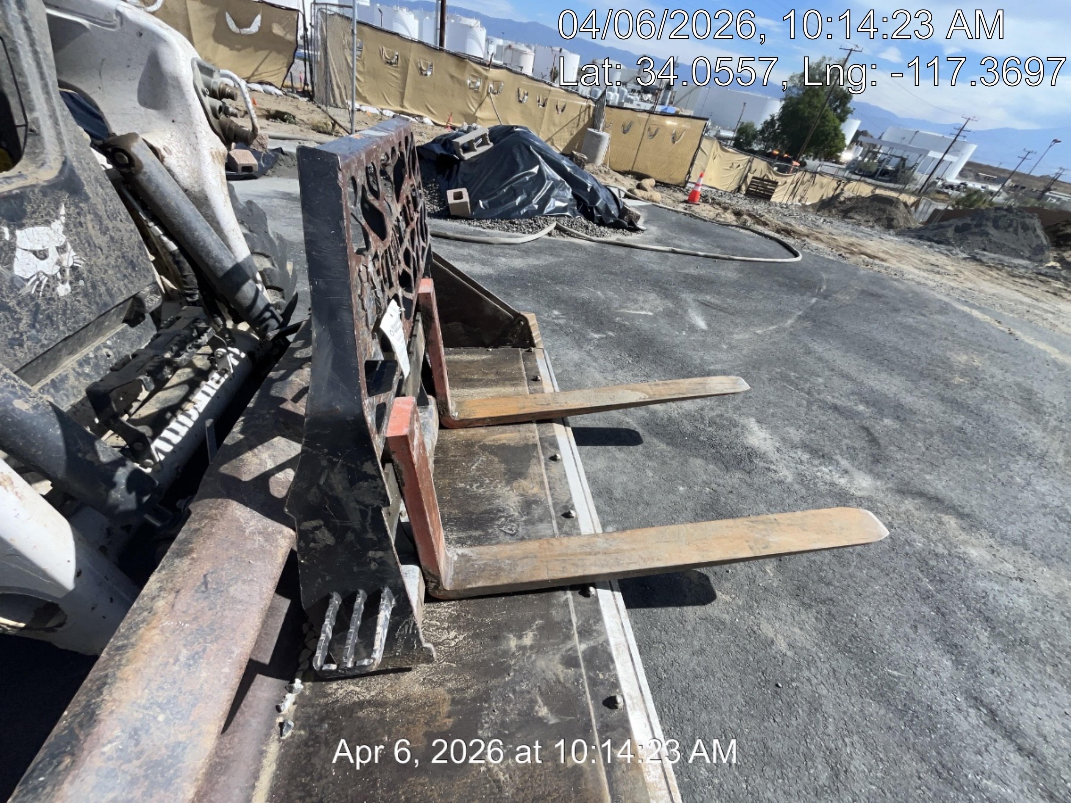 2021 PALADIN 48" Pallet Forks - Paladin