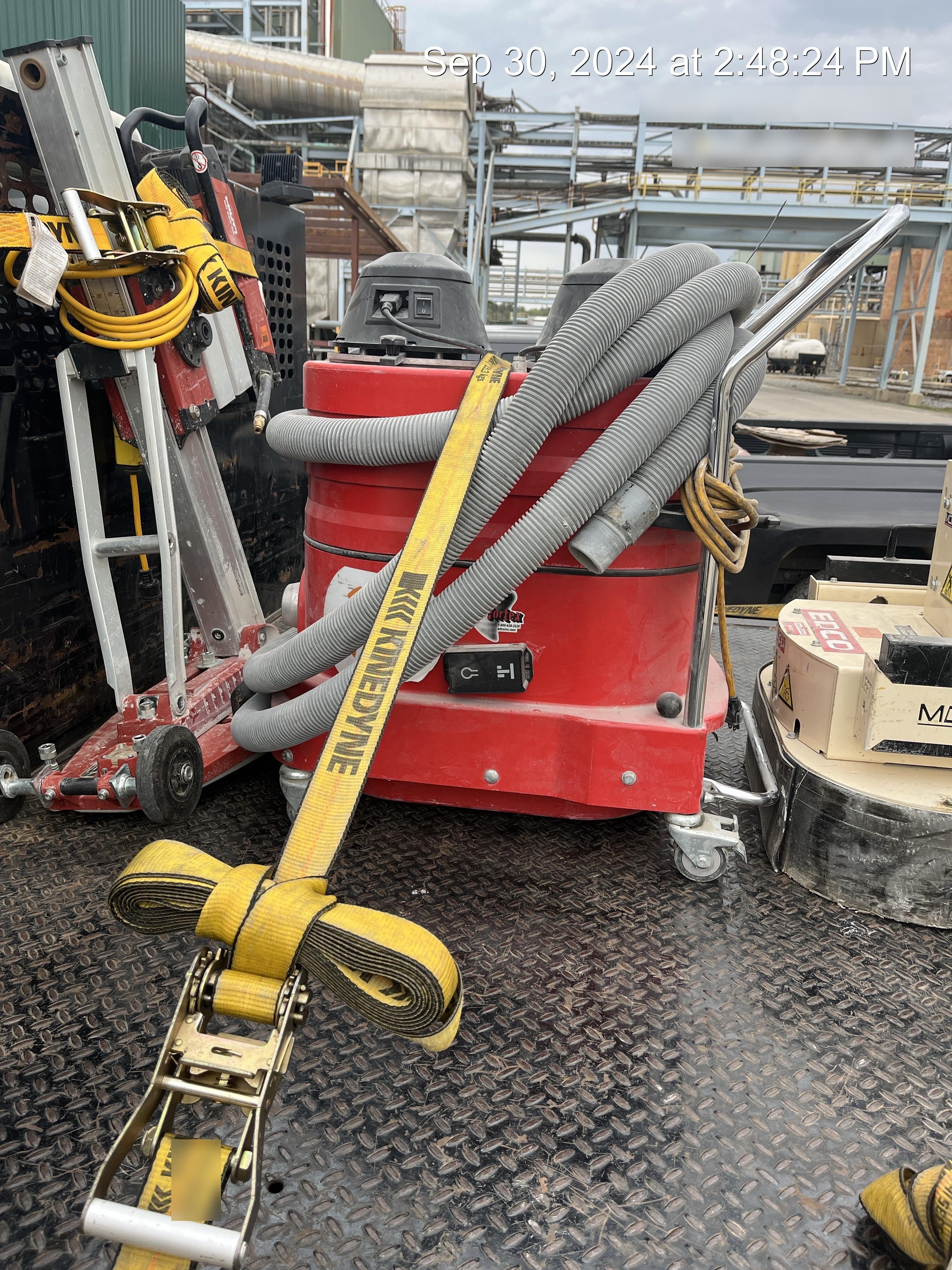 2021 EDCO VAC-200