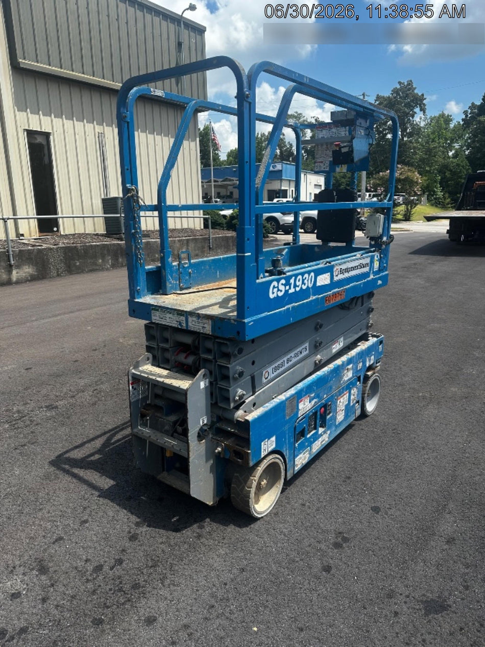 2020 Genie GS-1930 Fixed rails with chain entry gate - Pre A92.20