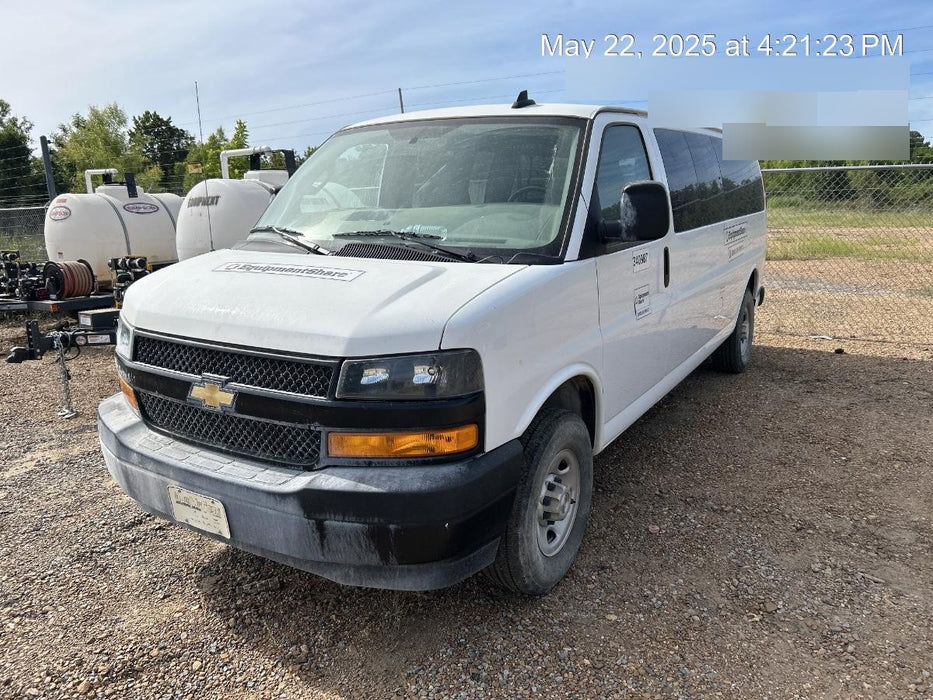 2023 CHEVROLET Express Van - Rental