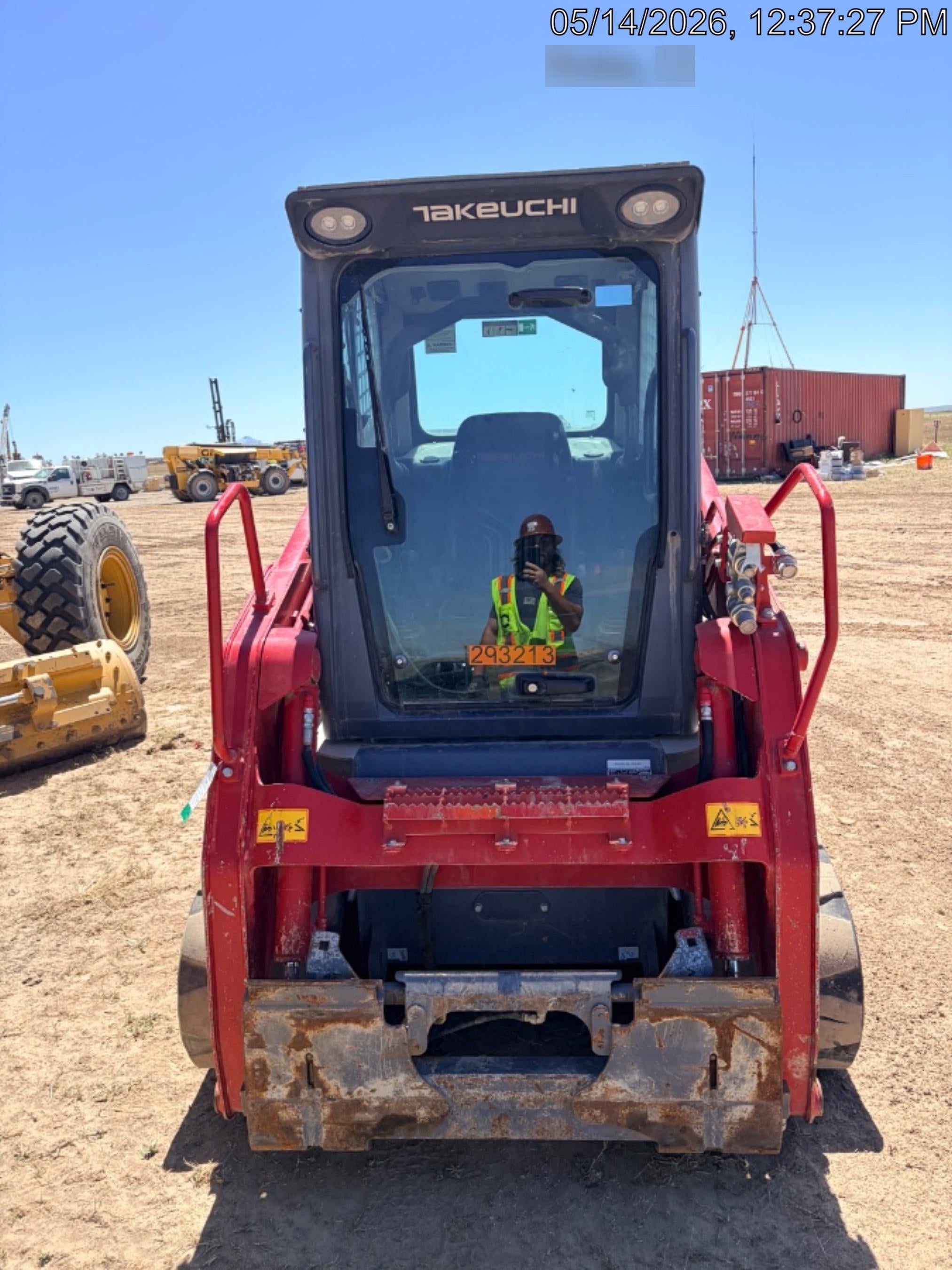 2023 TAKEUCHI TL8R2-CR