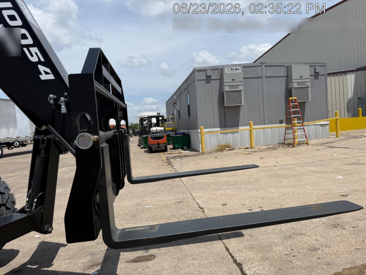 2026 SKYTRAK 10054