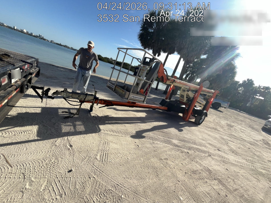 2022 JLG T500J
