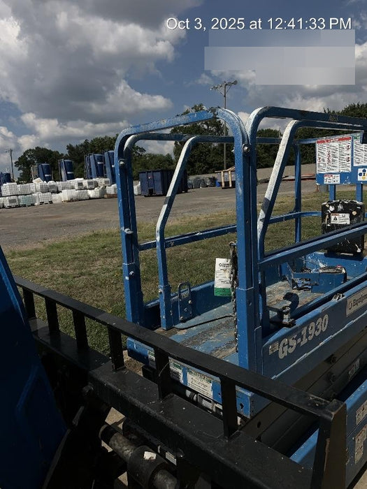 2020 Genie GS-1930 Fixed rails with chain entry gate - Pre A92.20