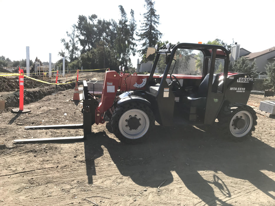 2020 MANITOU MTA5519