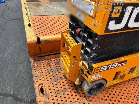 2023 JCB S1930E