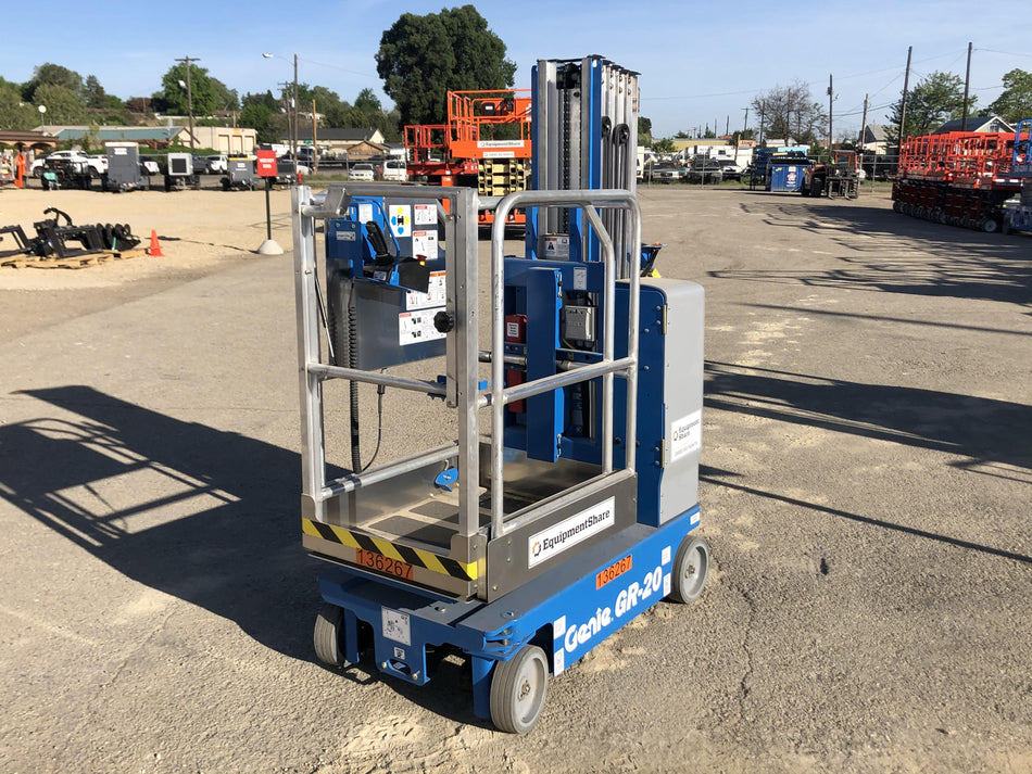 2021 GENIE GR-20