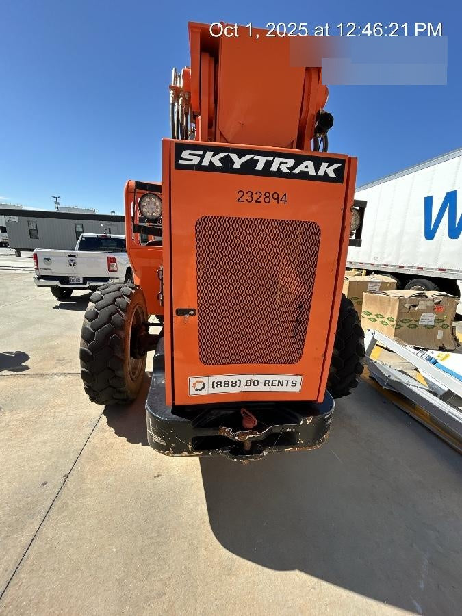 2022 SKYTRAK 8042