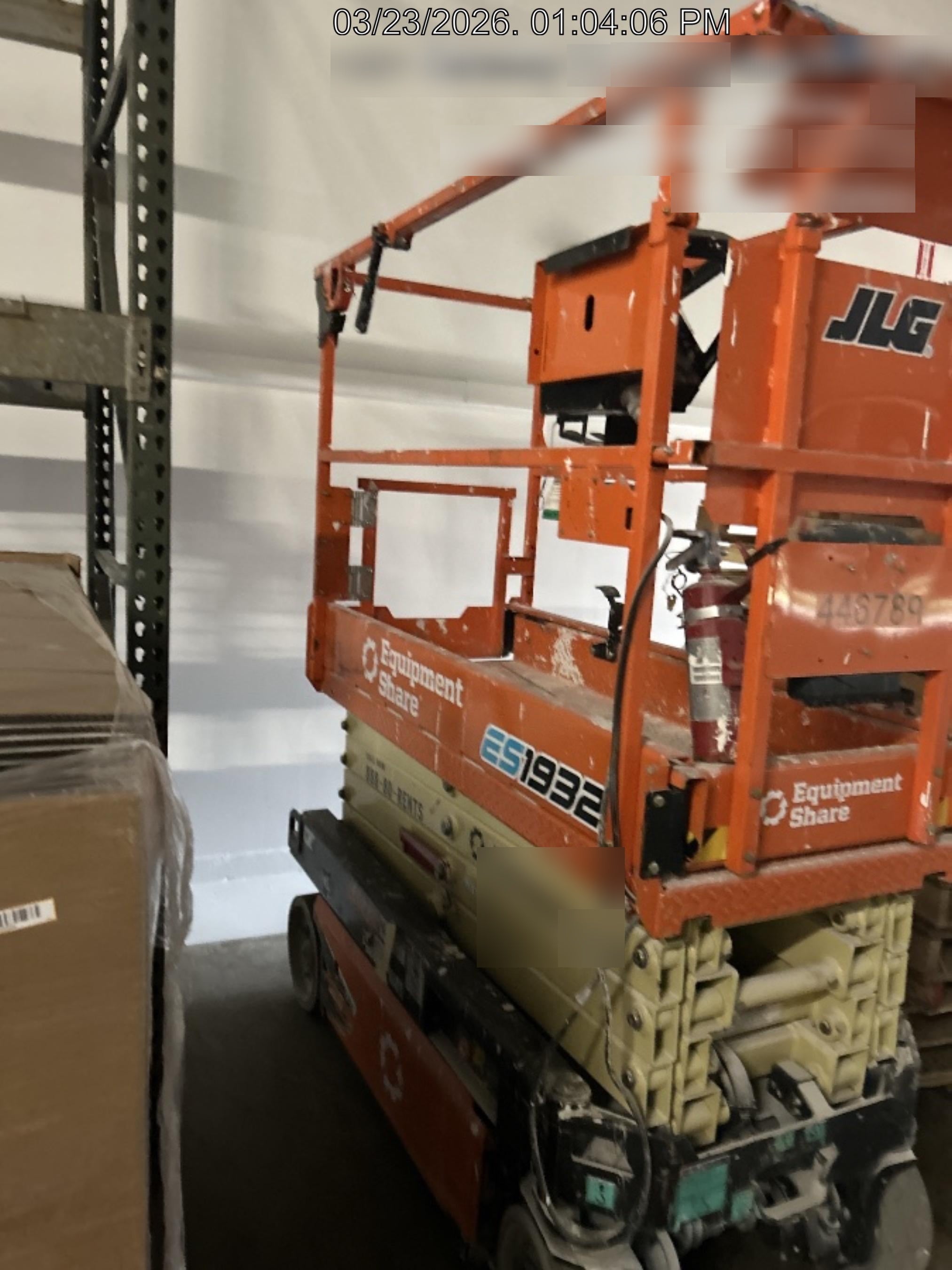 2024 JLG ES1932