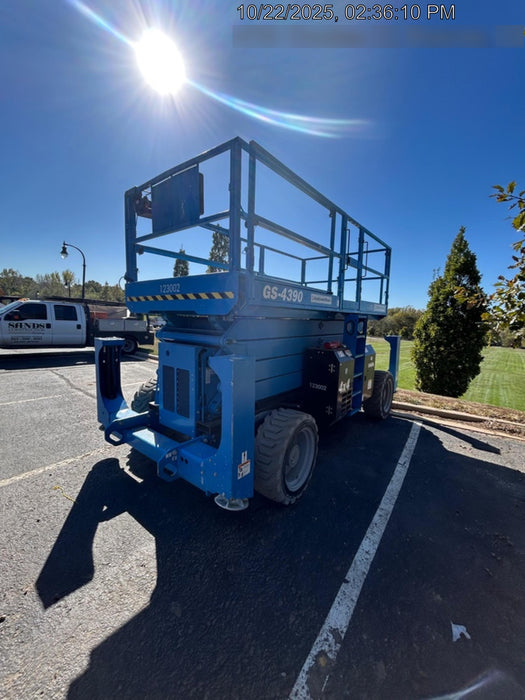 2020 GENIE GS-4390 RT