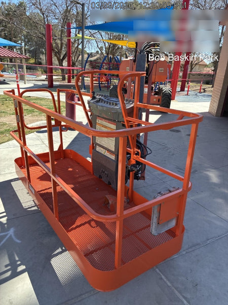 2015 JLG 860SJ