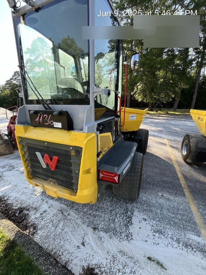 2025 WACKER NEUSON DW311 Cab Turf Tires