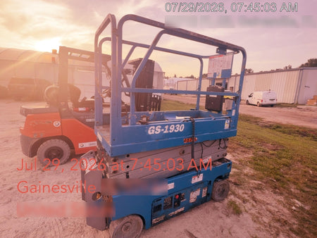 2019 Genie GS-1930 Fixed Rails with Chain Entry