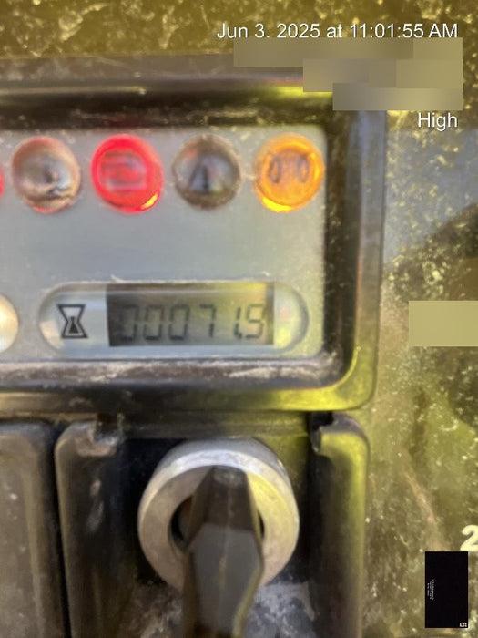 2022 VAC-TRON LP573XDT