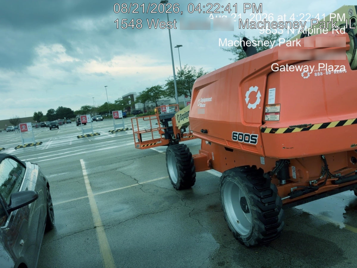2022 JLG 600S